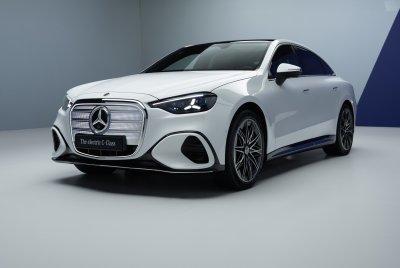 De elektrische Mercedes C-klasse rijdt 760 kilometer